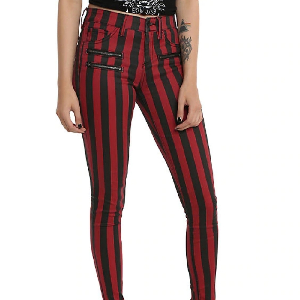 Black & Red Stripe Zipper Stingerette Jeans
